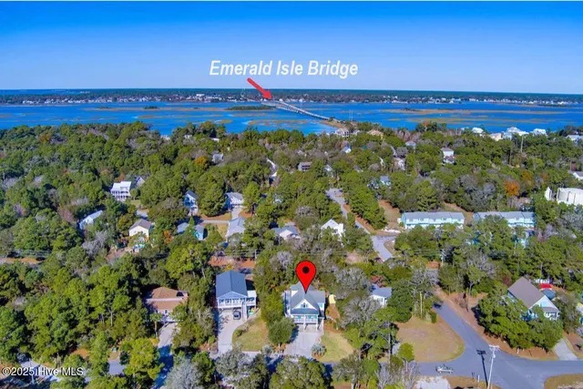$1,095,000 | 151 Doe Drive, Emerald Isle, NC 28594