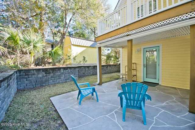 $1,095,000 | 151 Doe Drive, Emerald Isle, NC 28594