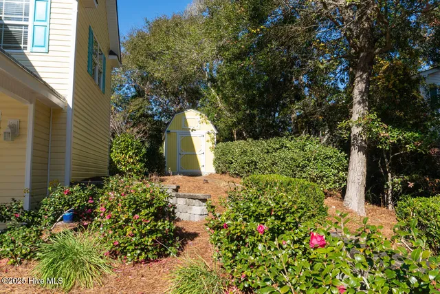 $1,095,000 | 151 Doe Drive, Emerald Isle, NC 28594