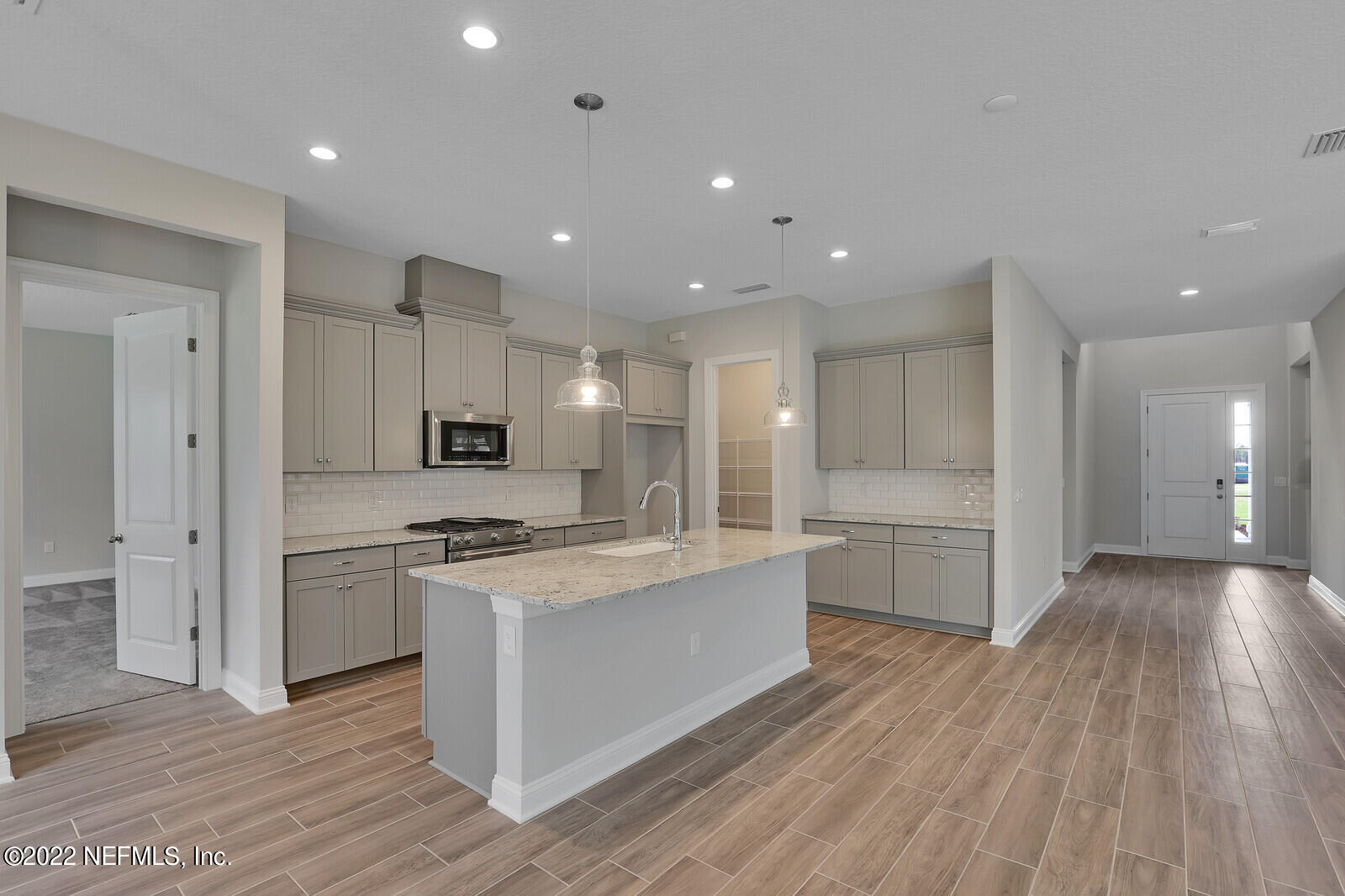 129 Butler Ridge Court St. Johns, FL 32259 - Photo 8 of 46 26_0H3A5235_mls