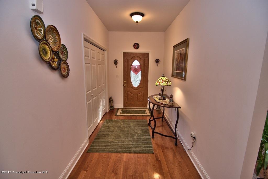 97 Hilltop Road Waverly, PA 18471 - Photo 18 of 40 Gallery Image 18