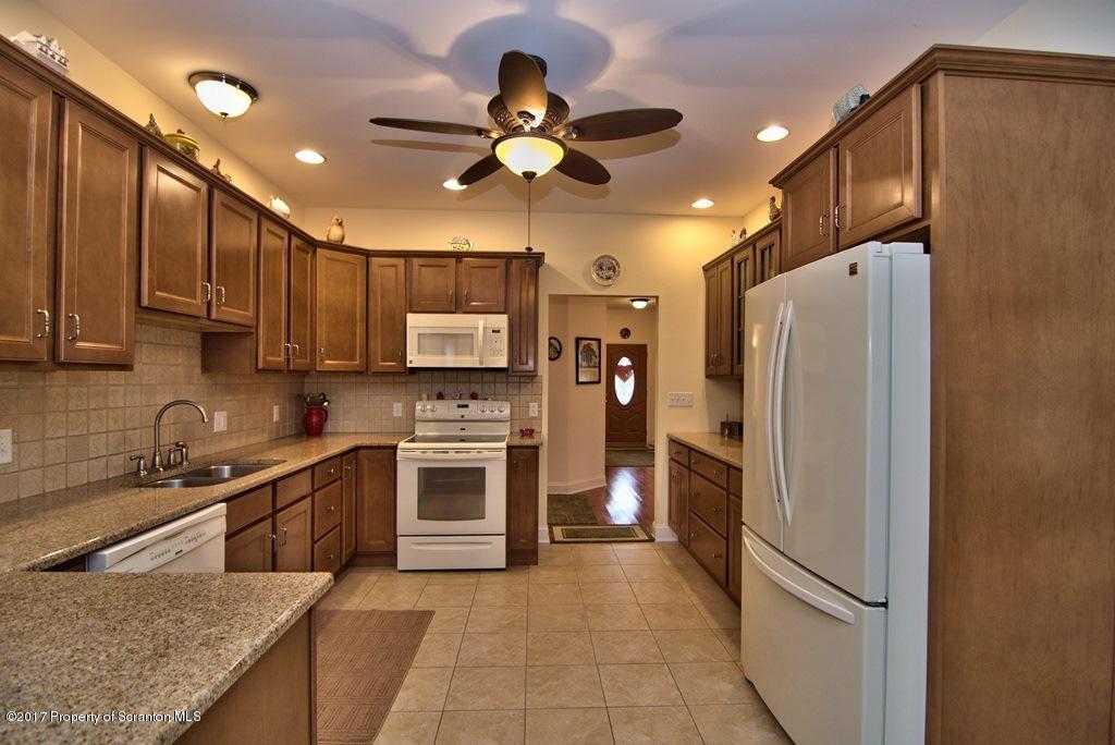97 Hilltop Road Waverly, PA 18471 - Photo 2 of 40 Gallery Image 2