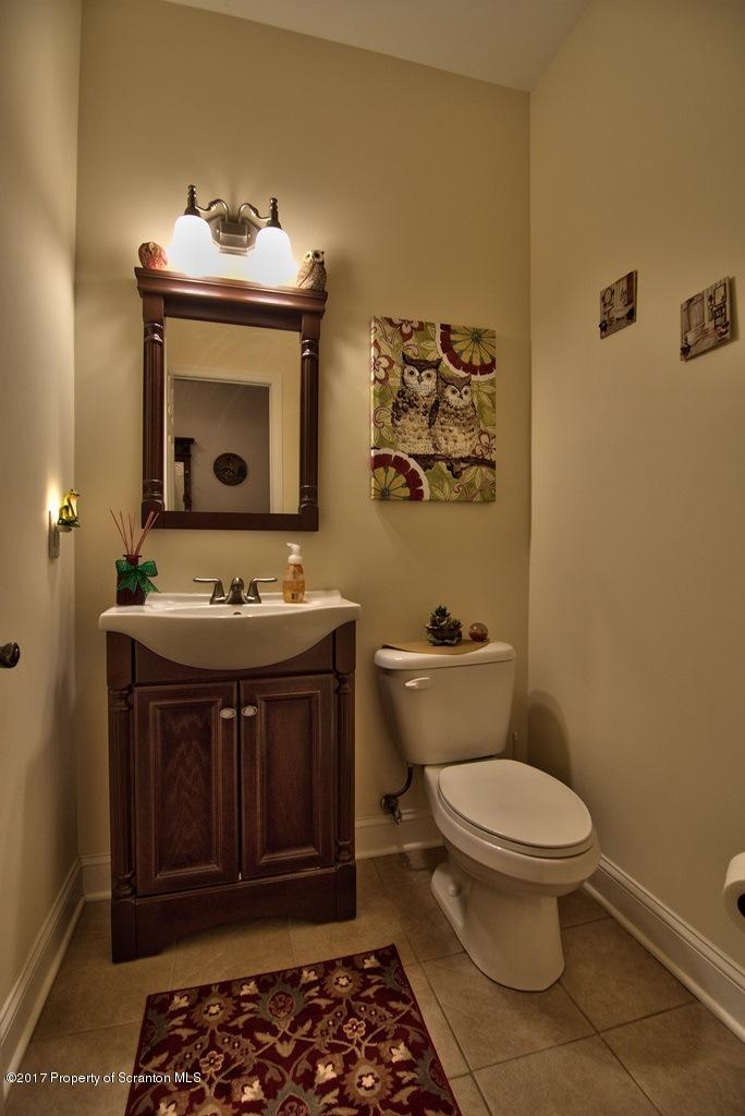 97 Hilltop Road Waverly, PA 18471 - Photo 21 of 40 Gallery Image 21