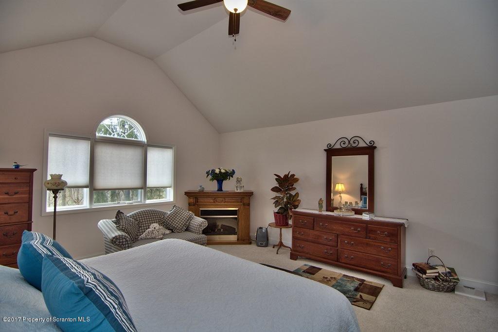 97 Hilltop Road Waverly, PA 18471 - Photo 33 of 40 Gallery Image 33