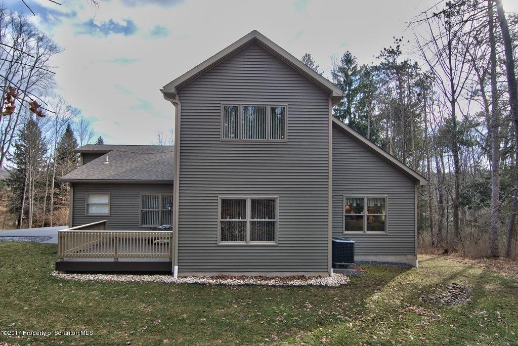 97 Hilltop Road Waverly, PA 18471 - Photo 38 of 40 Gallery Image 38
