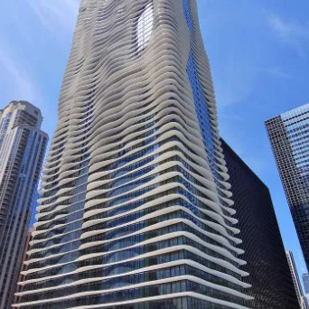 $2,100 | 225 North Columbus Drive, Unit 5606, Chicago, IL 60601