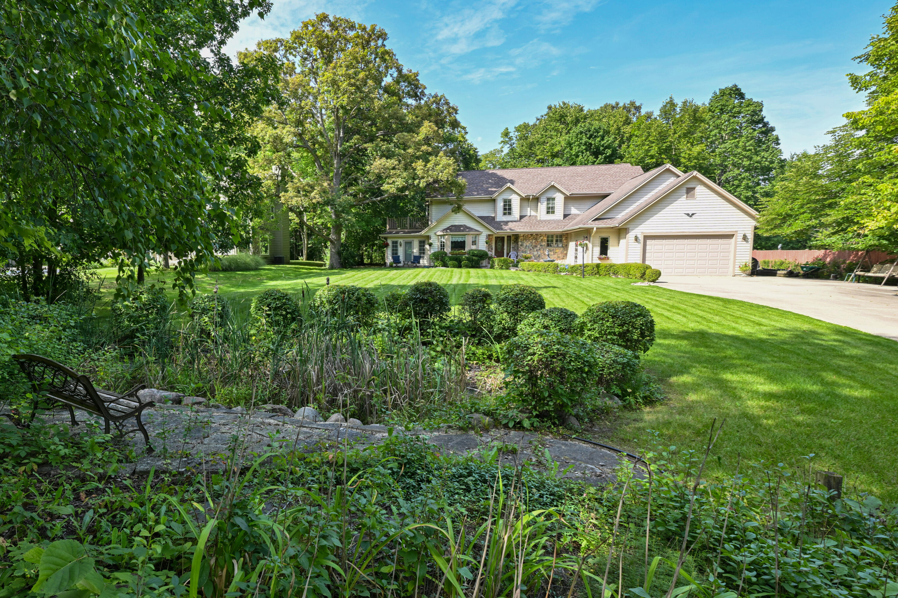 4120 West Puetz Road Franklin, WI 53132 - Photo 35 of 40 Front Yard