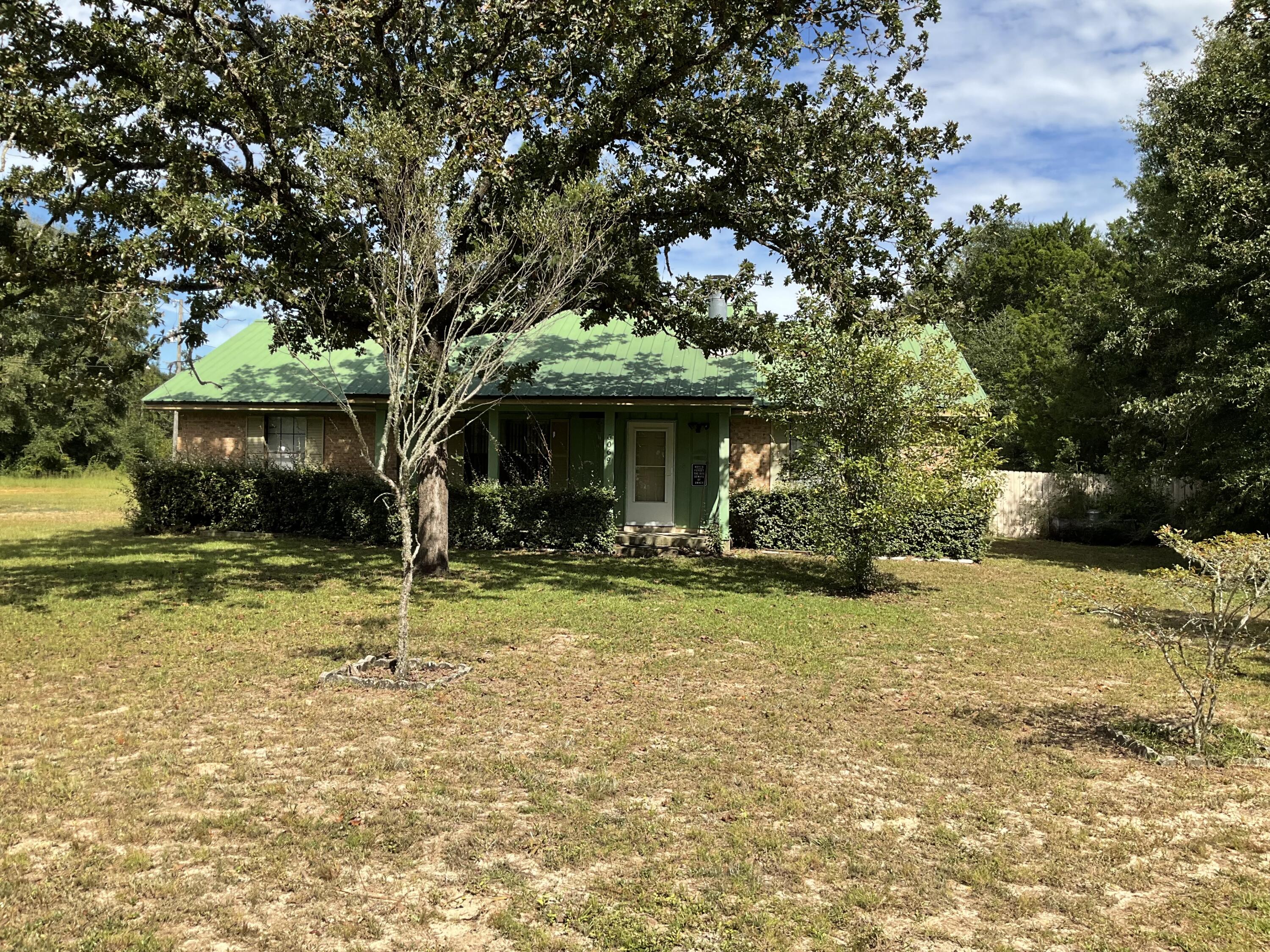 6069 Garden City Road Crestview, FL 32539 - Photo 2 of 4 6069 #2