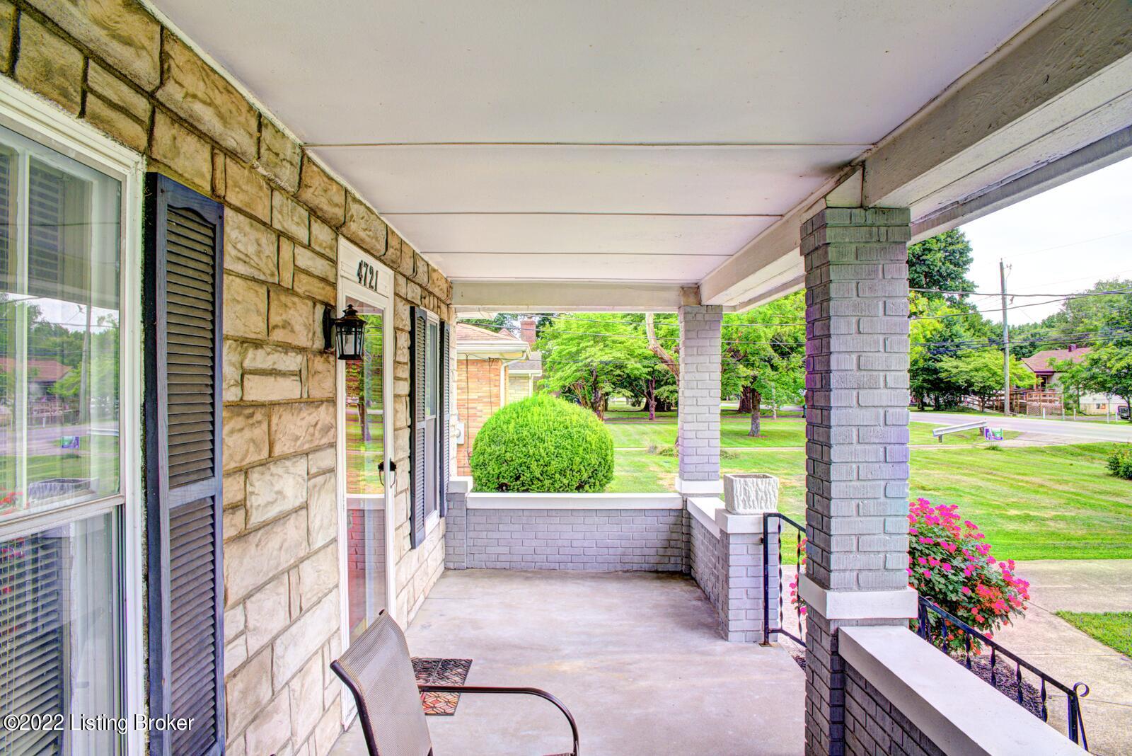 4721 Dover Road Louisville, KY 40216 - Photo 3 of 30 GSP-4721_Dover_Rd-3