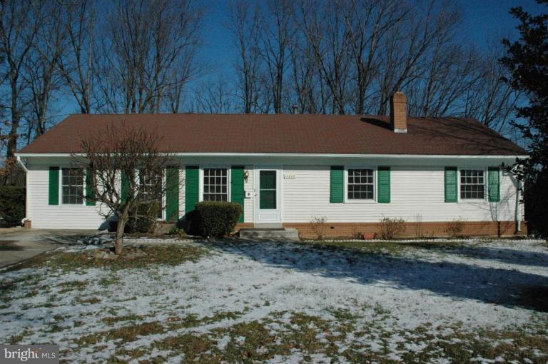 11813 Randy Lane Laurel, MD 20708 - Photo 1 of 23 Exterior (Main)