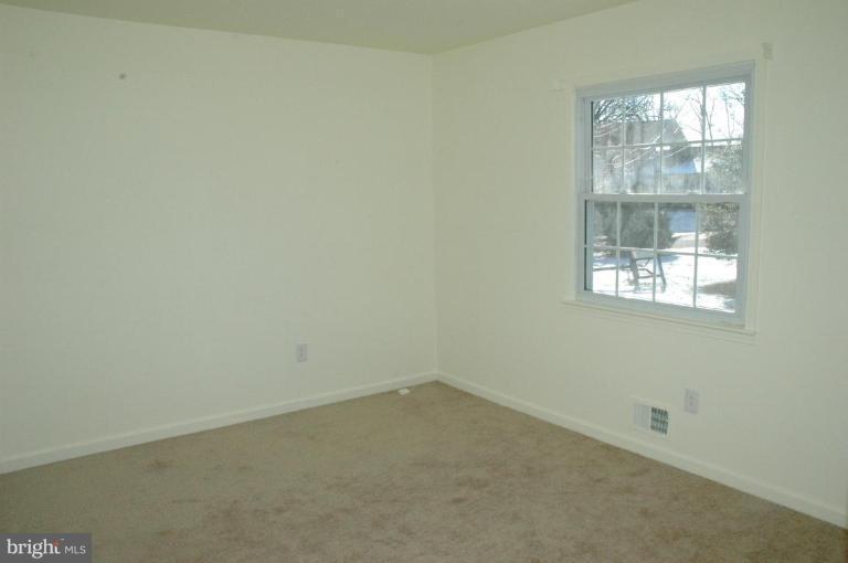 11813 Randy Lane Laurel, MD 20708 - Photo 11 of 23 Bedroom #2