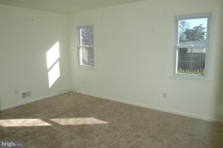 11813 Randy Lane Laurel, MD 20708 - Photo 5 of 23 Master Bedroom