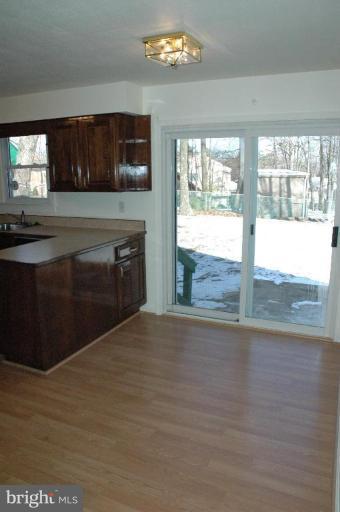 11813 Randy Lane Laurel, MD 20708 - Photo 10 of 23 Breakfast Area