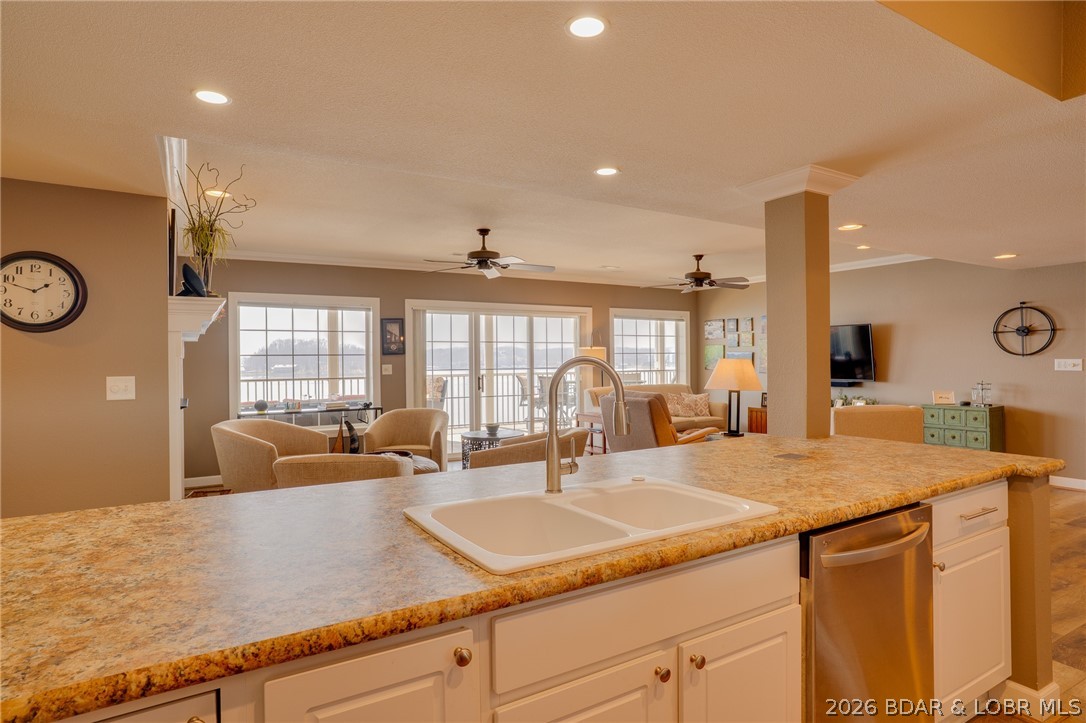 68 Lighthouse Road, Unit 912 Lake Ozark, MO 65049 - Photo 15 of 62