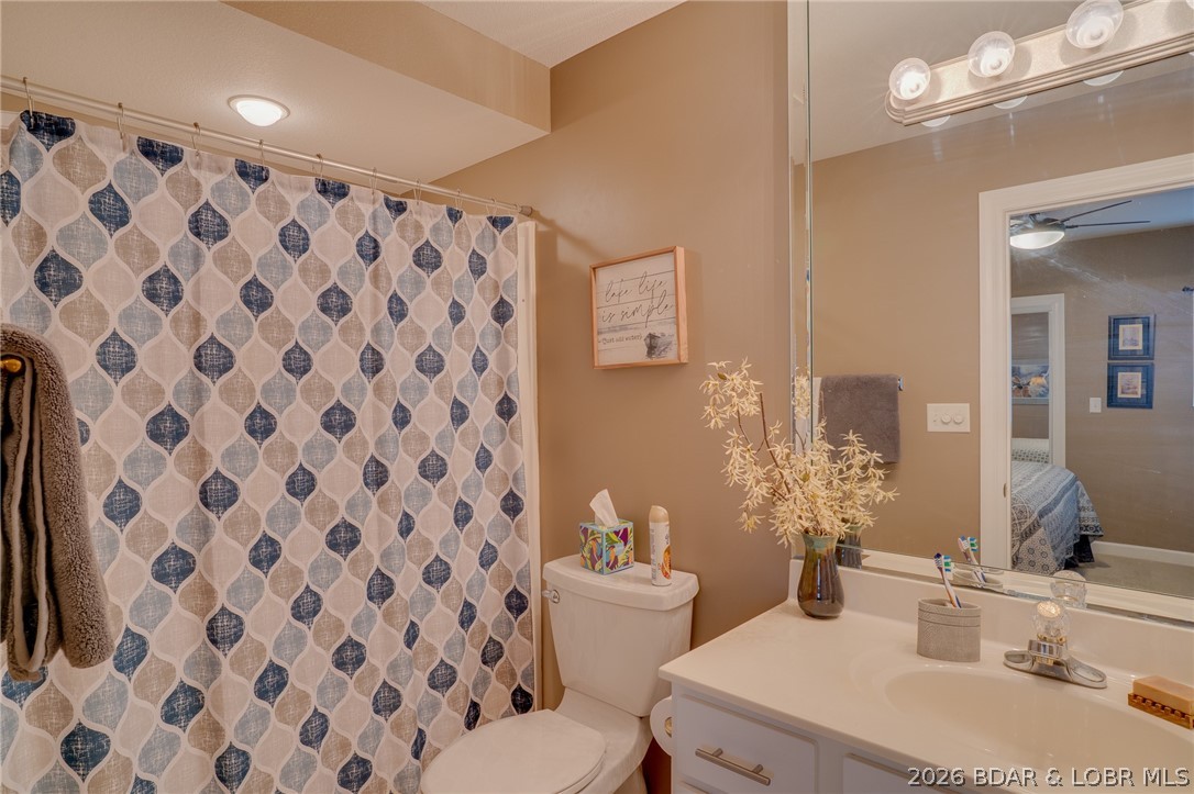 68 Lighthouse Road, Unit 912 Lake Ozark, MO 65049 - Photo 25 of 62