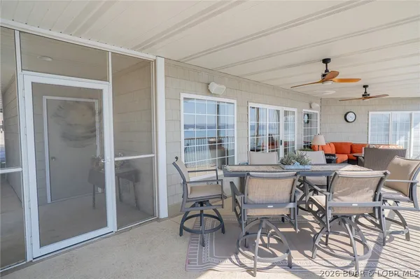 $585,000 | 68 Lighthouse Road, Unit 912, Lake Ozark, MO 65049