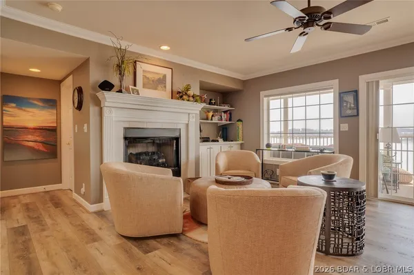 $585,000 | 68 Lighthouse Road, Unit 912, Lake Ozark, MO 65049