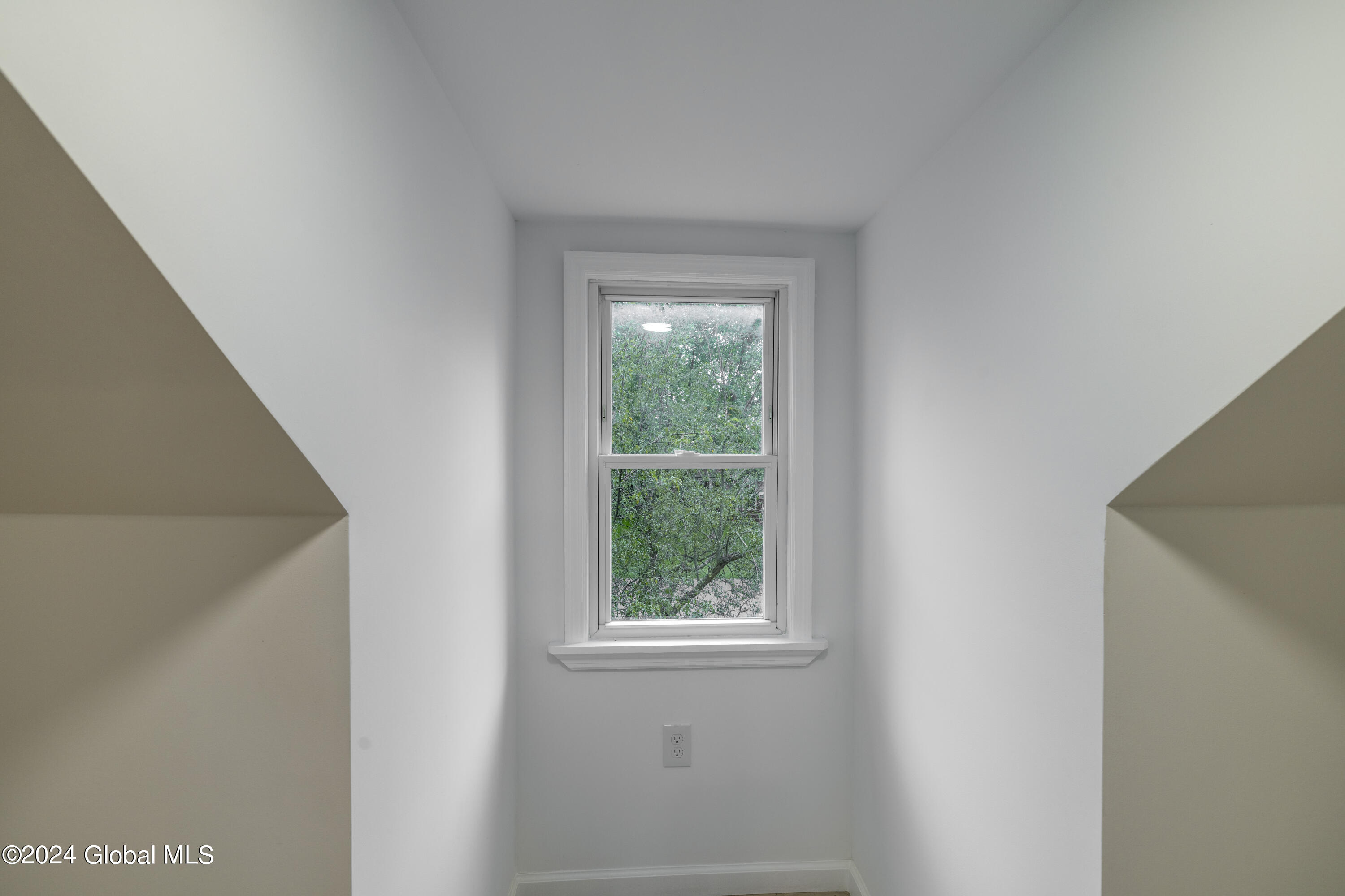1025 Peter Road Rotterdam, NY 12303 - Photo 20 of 41 IMG_6890-HDR