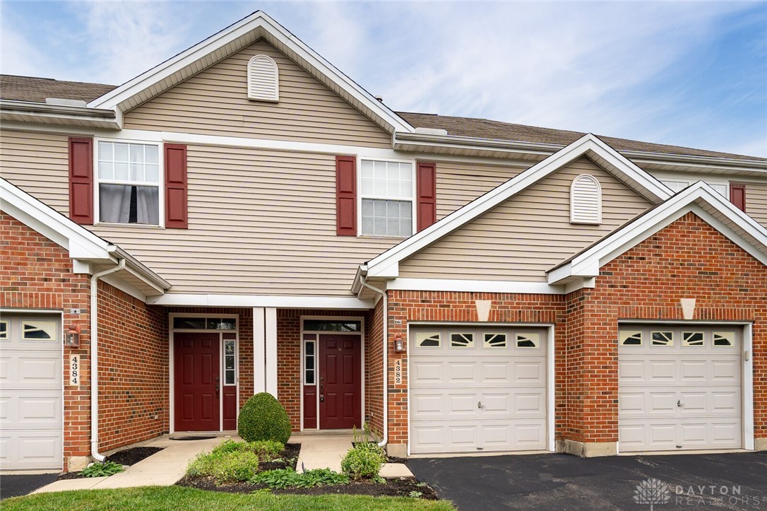 4382 Straight Arrow Road Beavercreek, OH 45430 - Photo 1 of 27