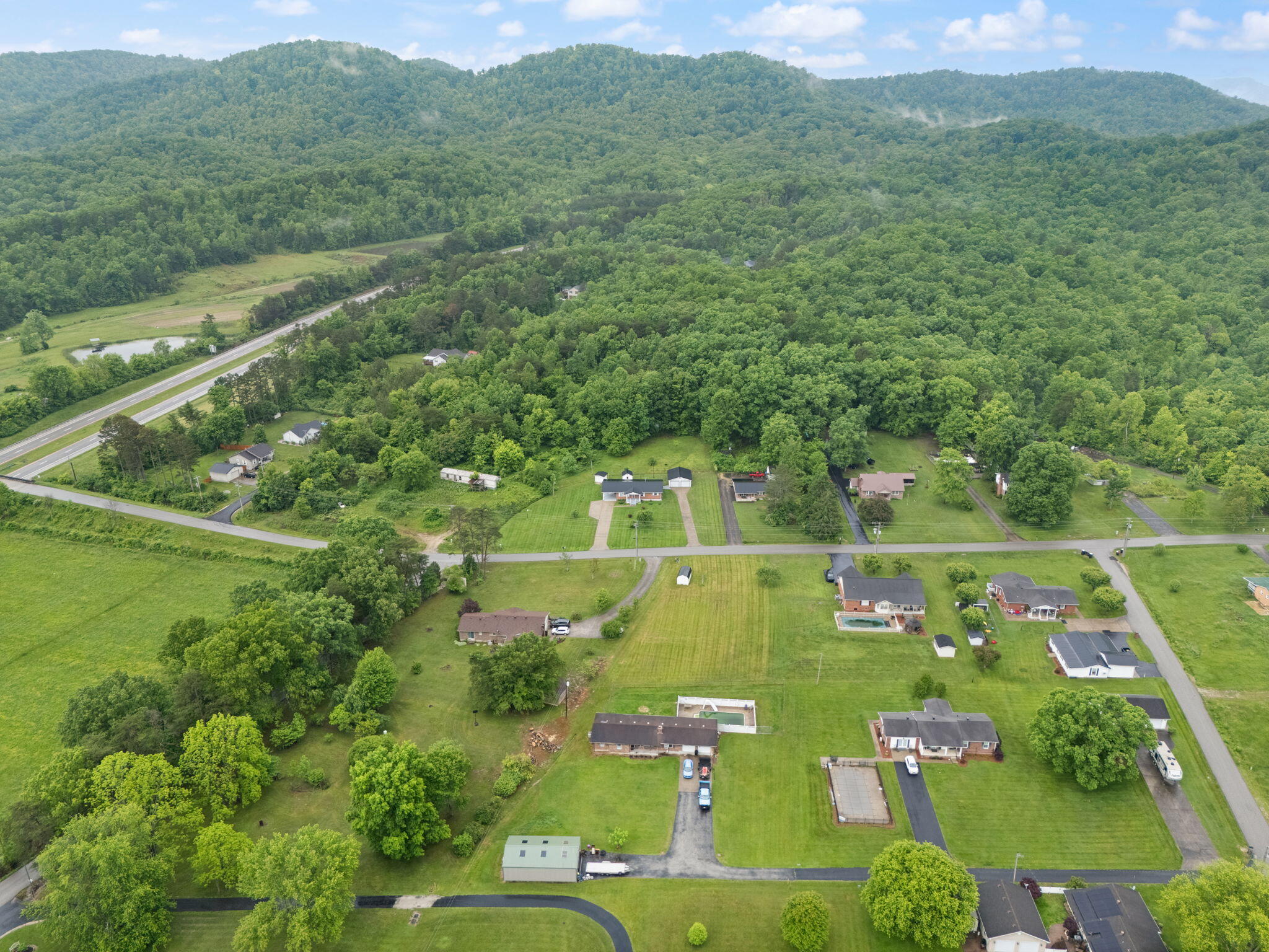 279 Hatton Creek Road Stanton, KY 40380 - Photo 62 of 68 73-web-or-mls-DJI_20250516091431_0072_D