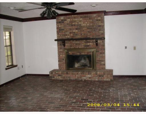 225 Devon Road Laplace, LA 70068 - Photo 3 of 8 Gallery Image 3