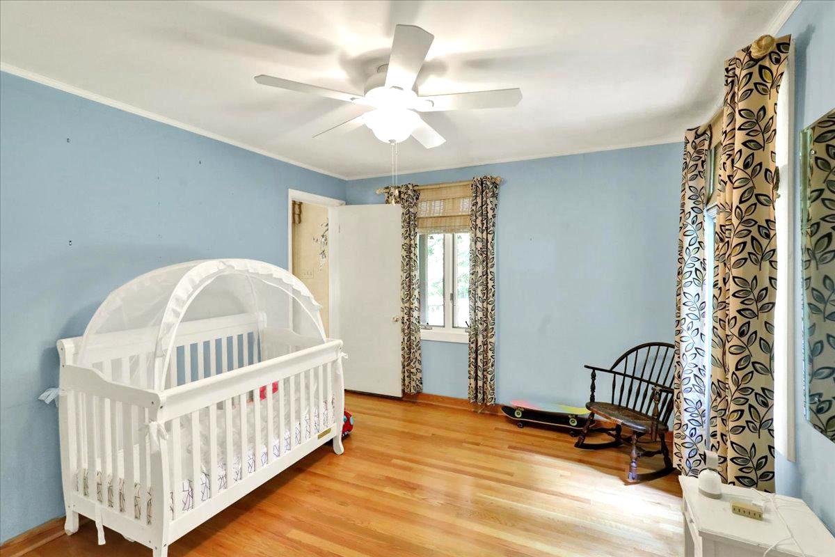 126 West Neversink Road Reading, PA 19606 - Photo 23 of 40 Great space for an in home office.