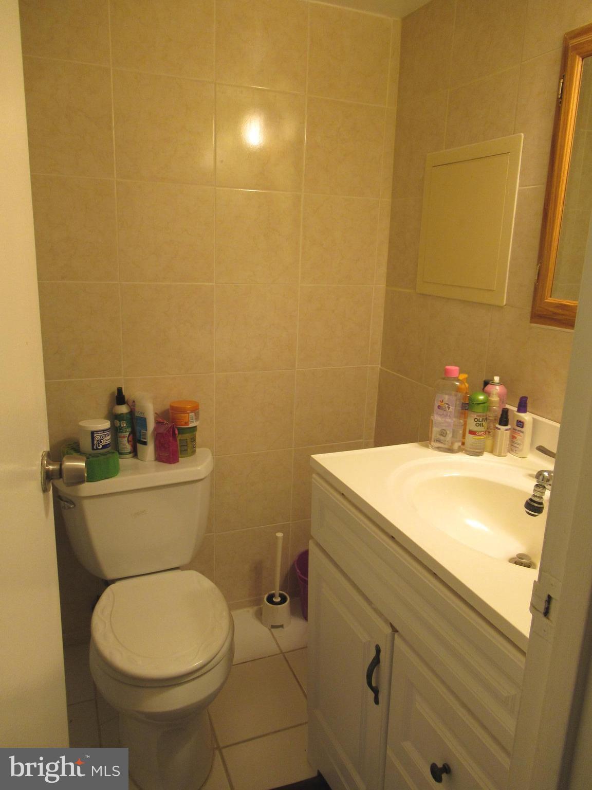3812 Bel Pre Road, Unit 9 Silver Spring, MD 20906 - Photo 11 of 12 Hall Bath