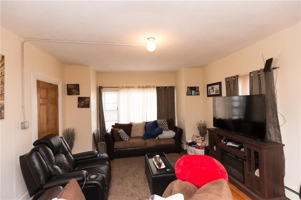 427 North Main Street Woonsocket, RI 02895 - Photo 4 of 31 Gallery Image 4
