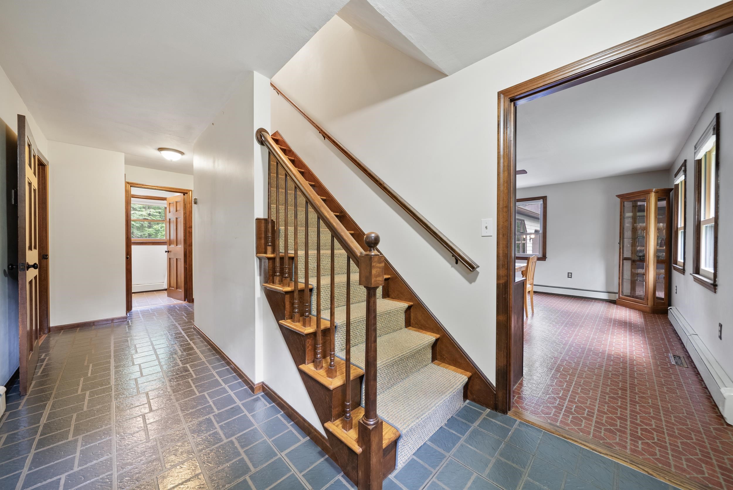 79 King Road Bedford, NH 03110 - Photo 22 of 54