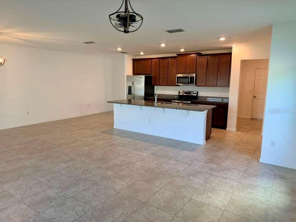 4529 Lake Russell Road Kissimmee, FL 34746 - Photo 19 of 30