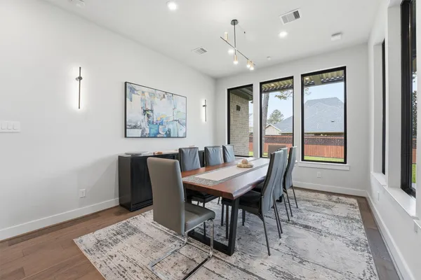 $1,200,000 | 31 Welston Terrace Drive, Tomball, TX 77375