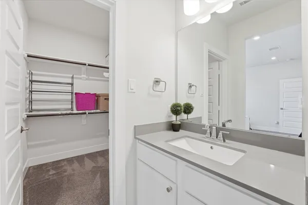 $1,200,000 | 31 Welston Terrace Drive, Tomball, TX 77375