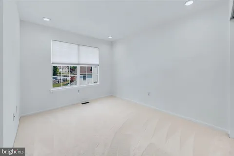 $689,900 | 112 Sweethollow Drive, Bear, DE 19701