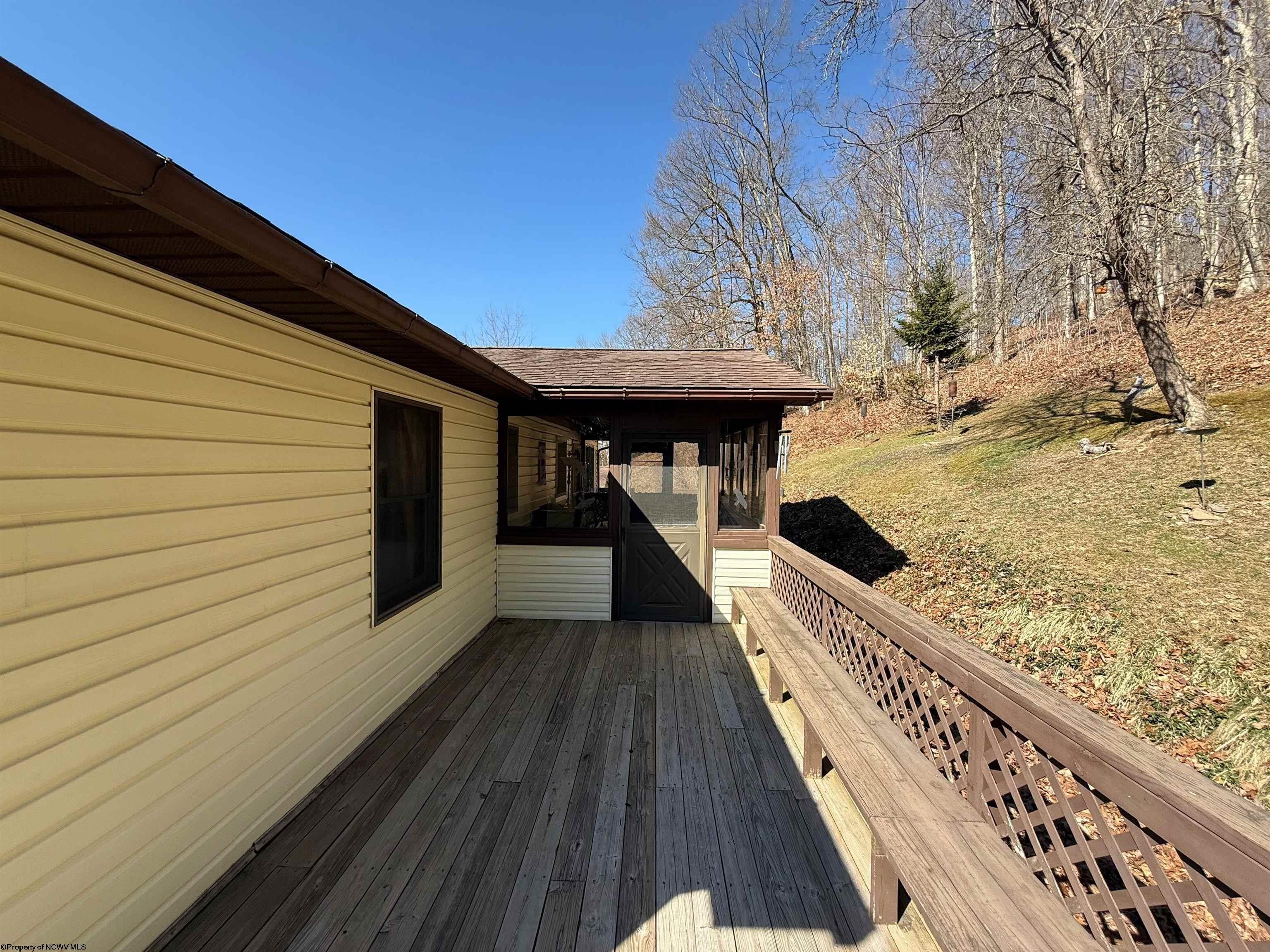 344 Harpertown Road Elkins, WV 26241 - Photo 38 of 44 Gallery Image 38