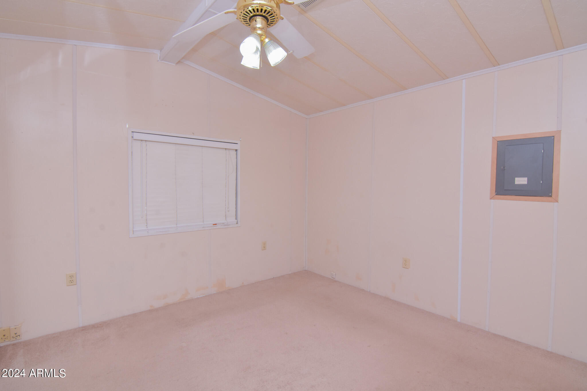 723 Finnie Flat Road, Unit 65 Camp Verde, AZ 86322 - Photo 12 of 28 Primary Bedroom