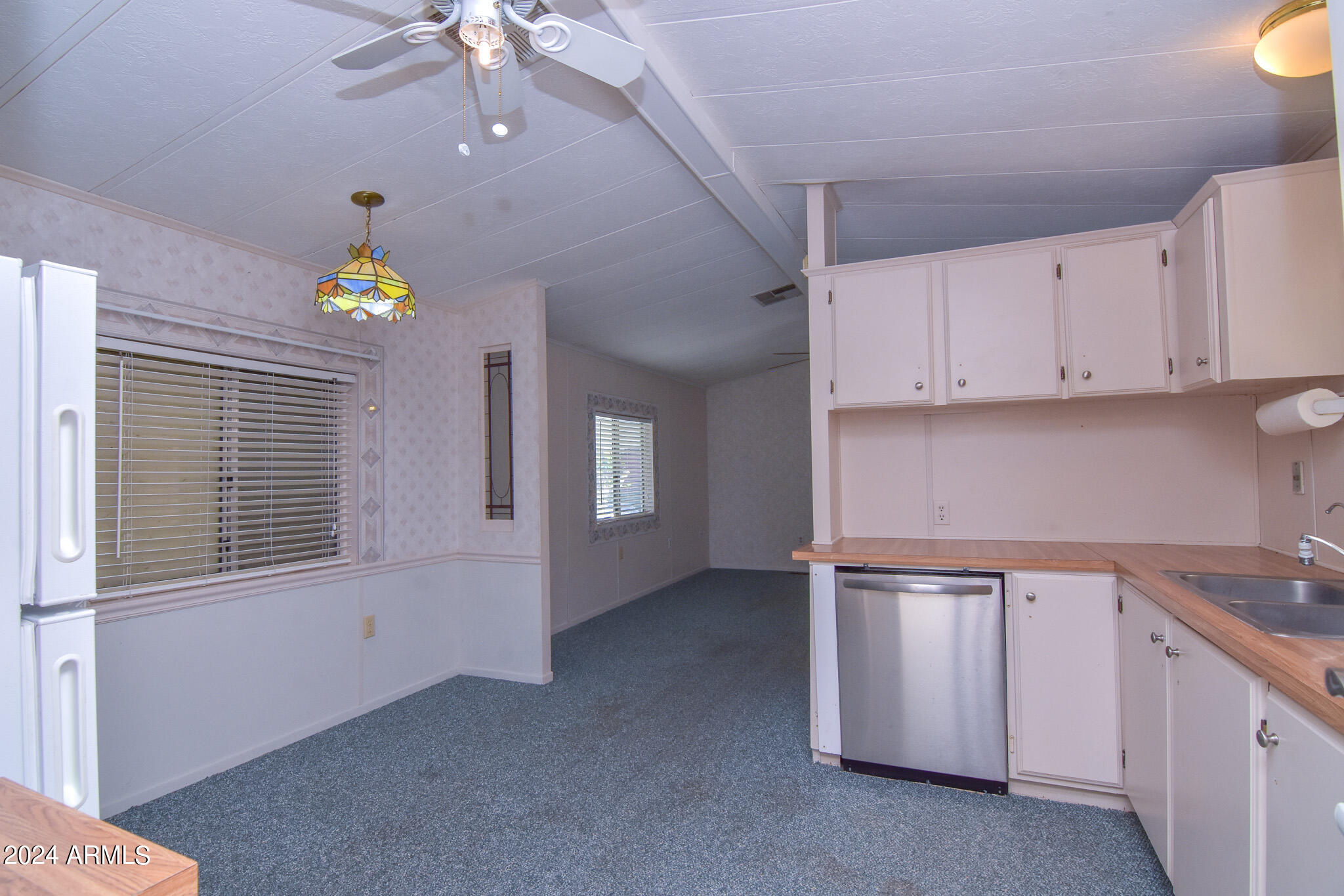 723 Finnie Flat Road, Unit 65 Camp Verde, AZ 86322 - Photo 8 of 28 Kitchen