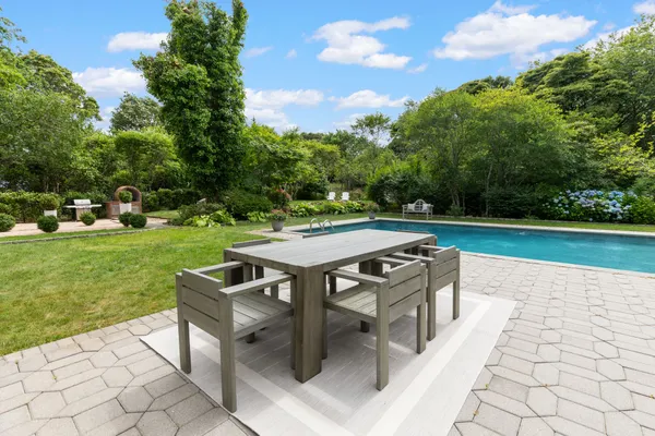 $55,000 | Undisclosed Address, Southampton, NY 11968