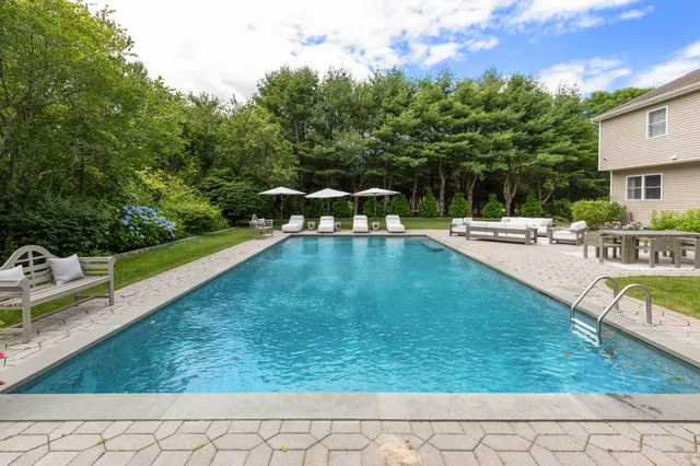 $55,000 | Undisclosed Address, Southampton, NY 11968