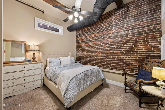 $525,000 | 130 West Jackson Avenue, Unit 302, Knoxville, TN 37902