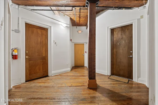 $525,000 | 130 West Jackson Avenue, Unit 302, Knoxville, TN 37902