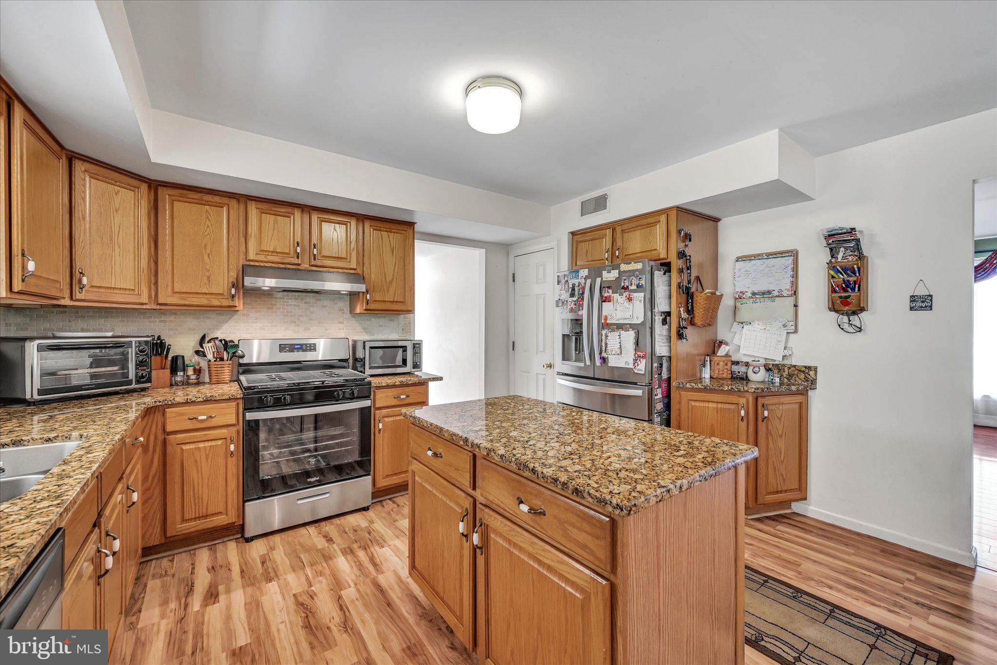 2706 Temple Drive Sinking Spring, PA 19608 - Photo 8 of 44 Gallery Image 8