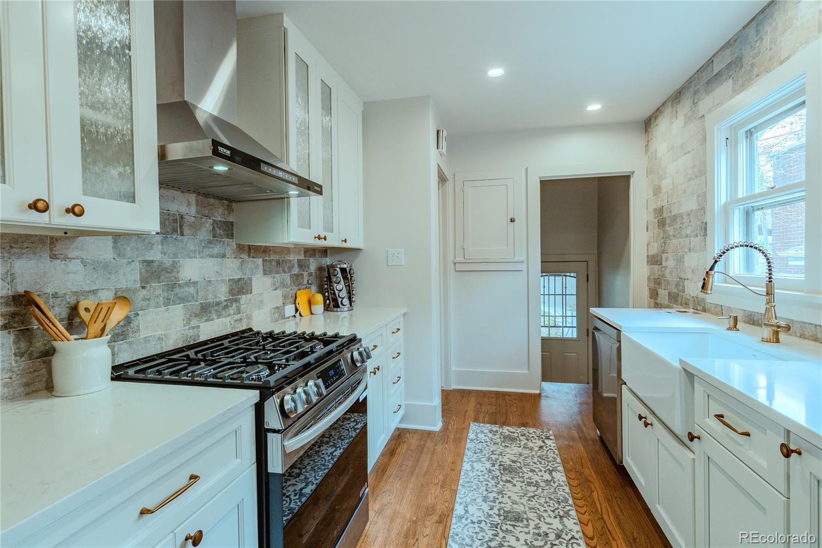 2140 South Washington Street Denver, CO 80210 - Photo 8 of 24