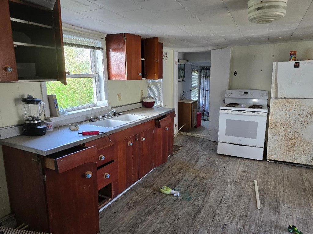 16199 Main Ridge Road Tangier, VA 23440 - Photo 4 of 14 Gallery Image 4