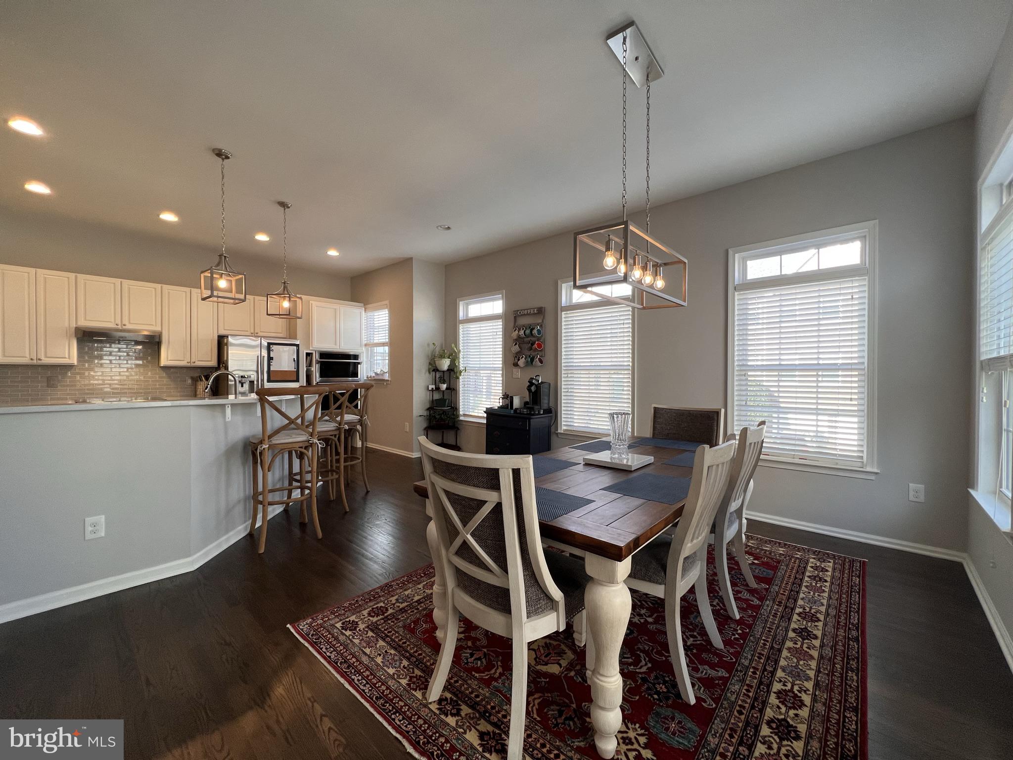 20709 Riptide Square Sterling, VA 20165 - Photo 11 of 61 Gallery Image 11