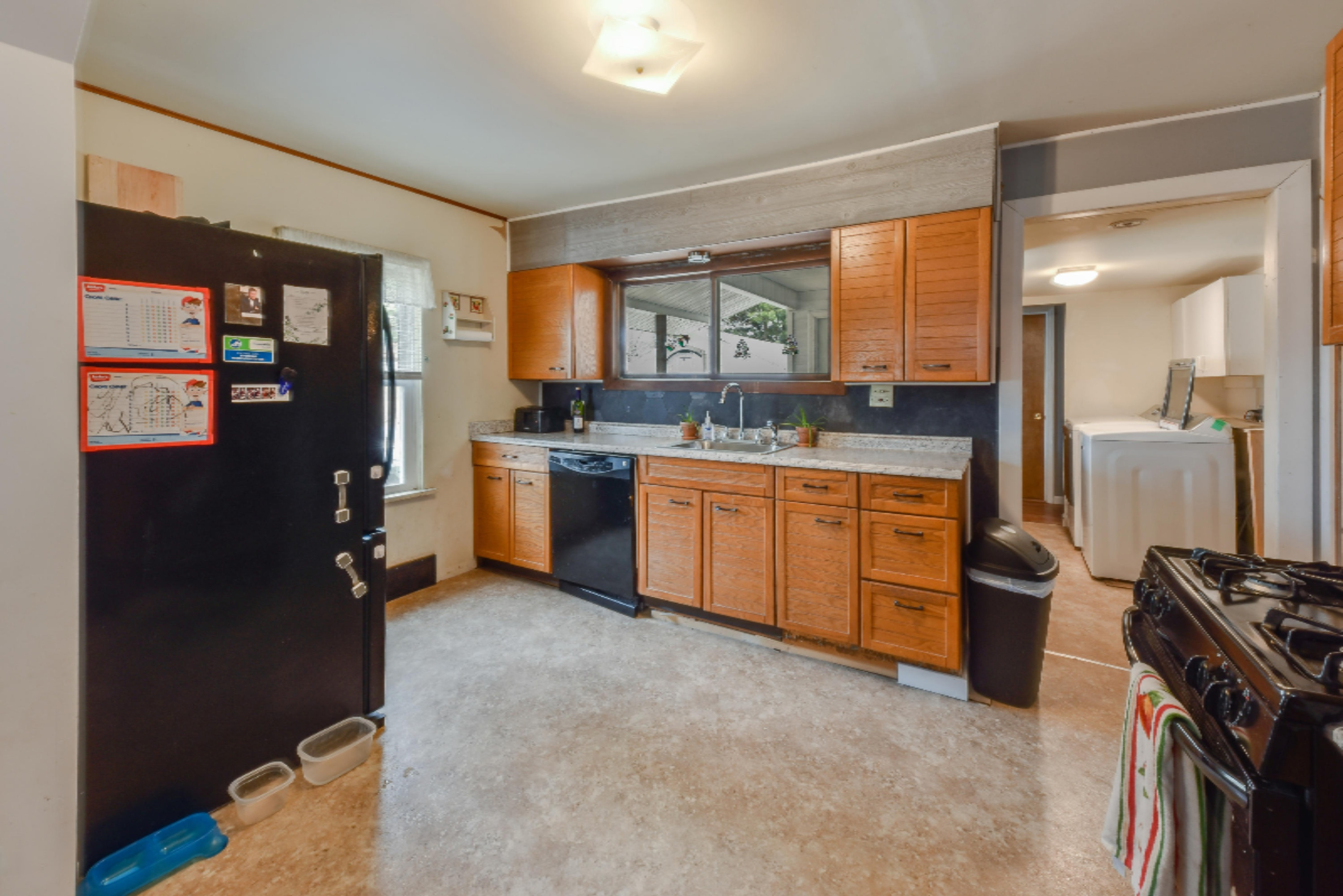 320 North Higbee Street Reed City, MI 49677 - Photo 8 of 23 320 N. Higbee-16