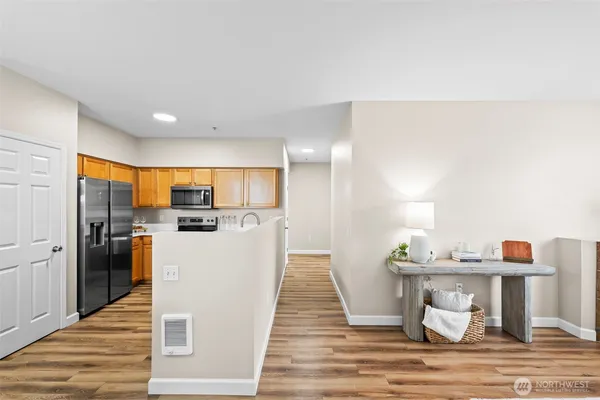 $349,995 | 10016 186th Place East, Unit 104, Puyallup, WA 98375