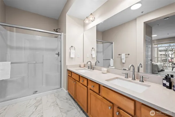 $349,995 | 10016 186th Place East, Unit 104, Puyallup, WA 98375