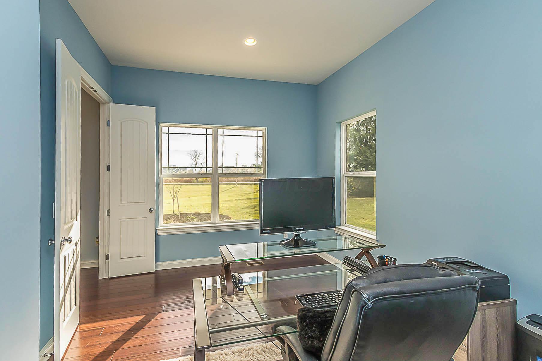 1530 Home Road Delaware, OH 43015 - Photo 6 of 46 Gallery Image 6