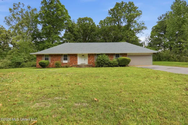 $292,500 | 126 Colonial Drive, Hernando, MS 38632