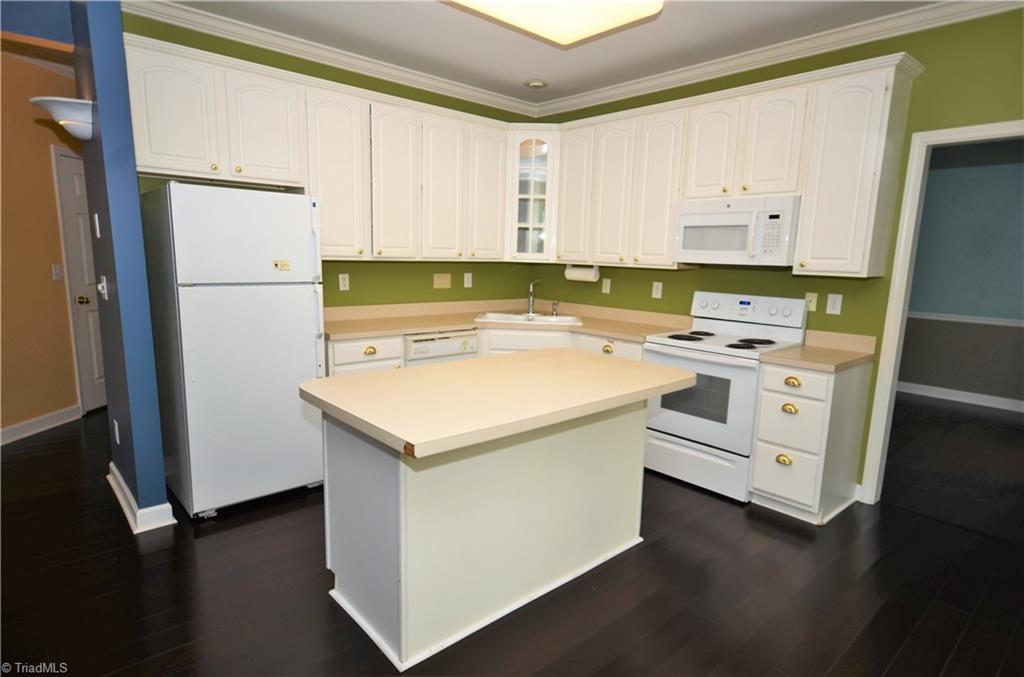 6106 High View Road Greensboro, NC 27410 - Photo 17 of 30